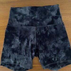 lululemon Align™ High-Rise Short 6"